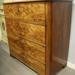 900 7385 CHEST OF DRAWERS